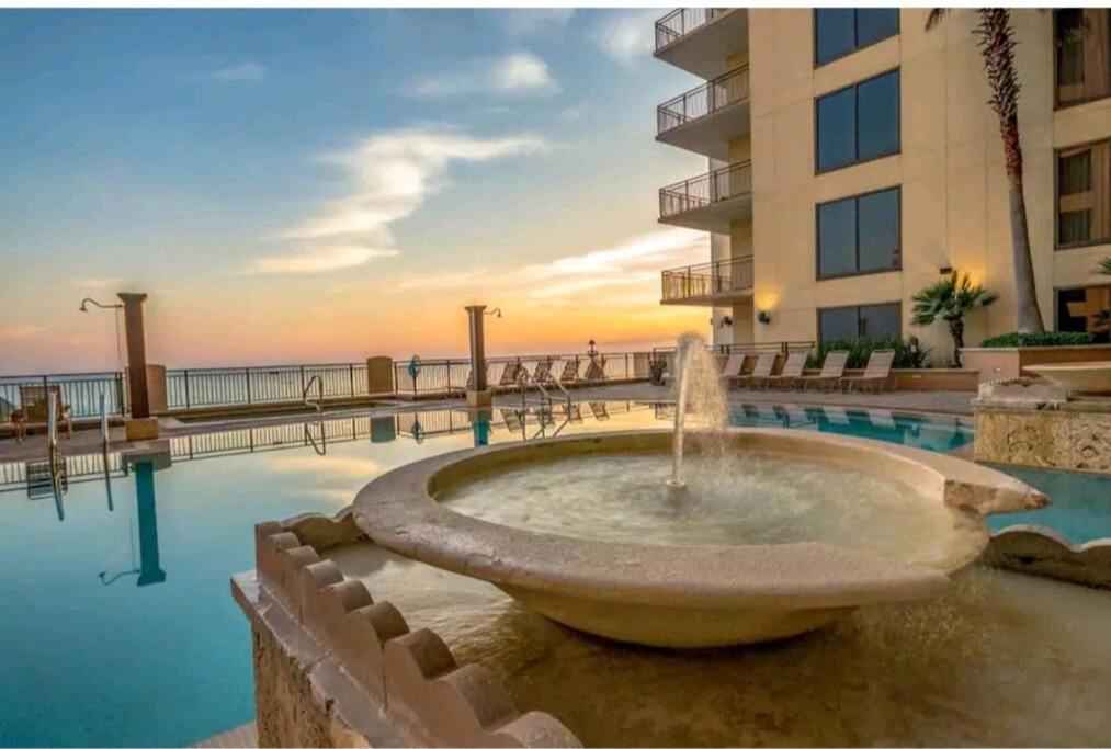 Apartment Beautiful - Luxury Living At Its